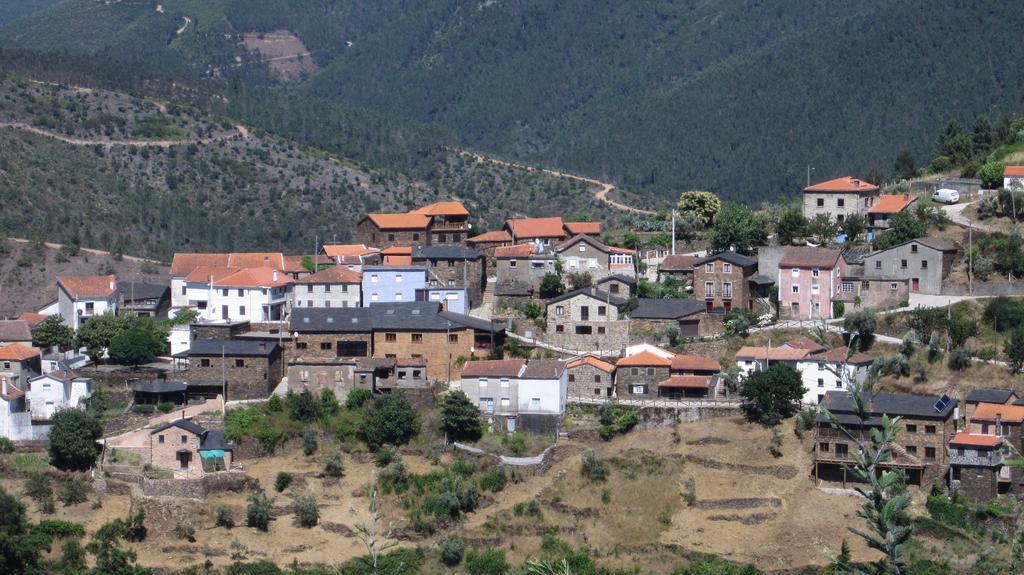 Casa Das Oliveiras Colmeal  Ruang foto